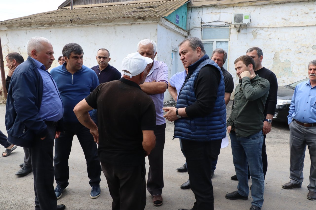 Погода нюгди. Село Нюгди Дербентского района. Мавсум Рагимов глава Дербентского района. Село Рубас Дербентский район. Глава села Рубас Дербентского района.